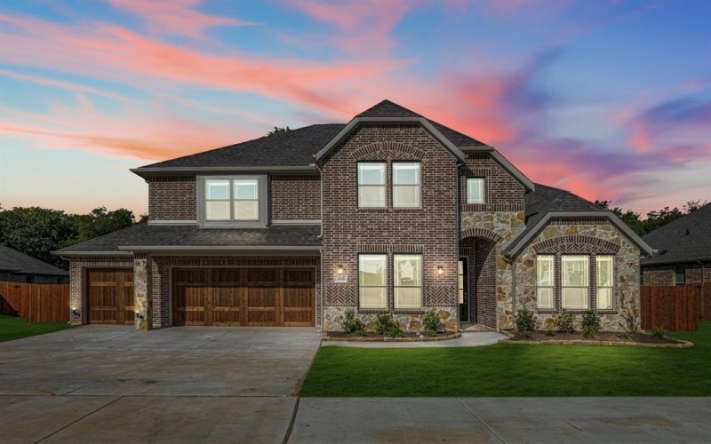 2413 Amelia Lane, Mansfield, TX 76063, 5 Habitaciones Habitaciones , ,5 BañosBaños,Residential,En Venta,2413 Amelia Lane,21002998