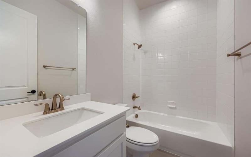 1702 Flowerfield Lane, Mansfield, TX 76063, 4 Habitaciones Habitaciones , ,2 BañosBaños,Residential,En Venta,1702 Flowerfield Lane,0,21003000