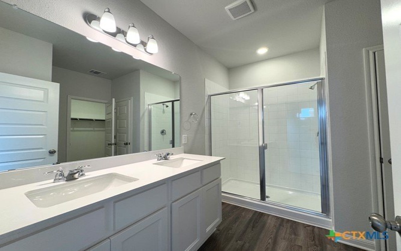 1145 Wild Leaf Way, San Marcos, TX 78666, 4 Habitaciones Habitaciones , ,2 BañosBaños,Residential,En Venta,1145 Wild Leaf Way,556393