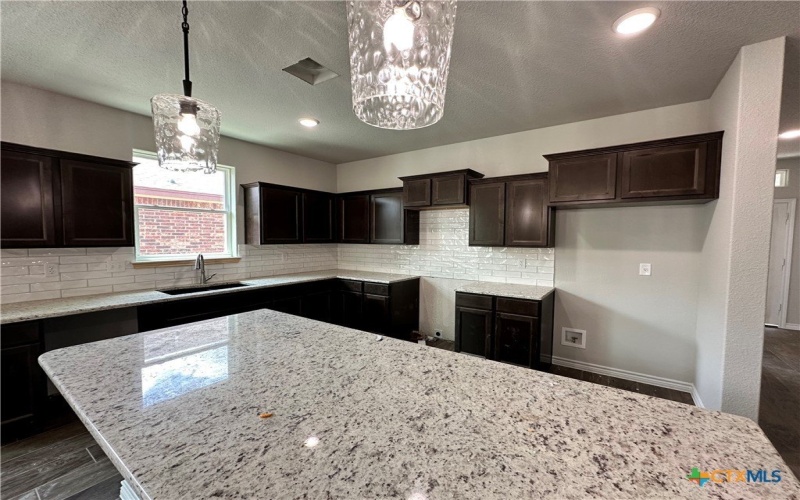 2583 Cedar Glen Drive, Belton, TX 76513, 4 Habitaciones Habitaciones , ,3 BañosBaños,Residential,En Venta,2583 Cedar Glen Drive,586804