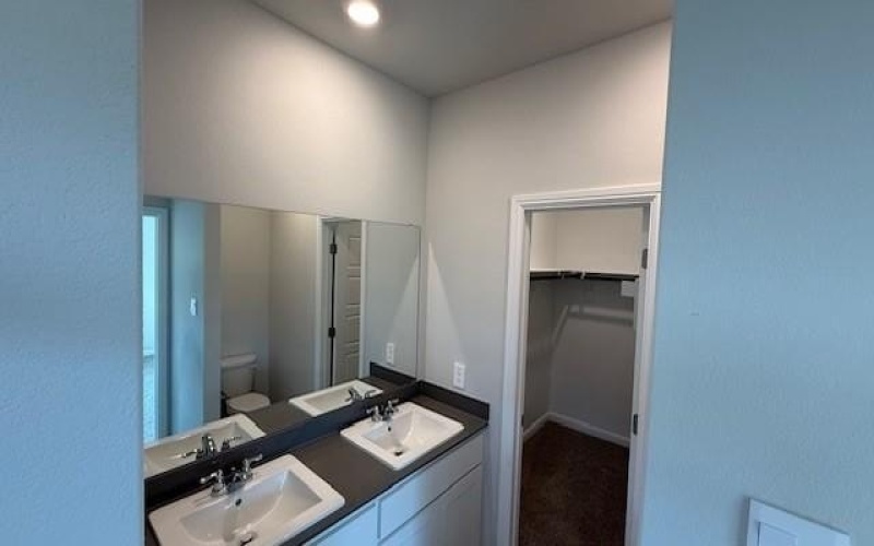 1932 PREAKNESS Drive, Granbury, TX 76049, 4 Habitaciones Habitaciones , ,2 BañosBaños,Residential,En Venta,1932 PREAKNESS Drive,20999999