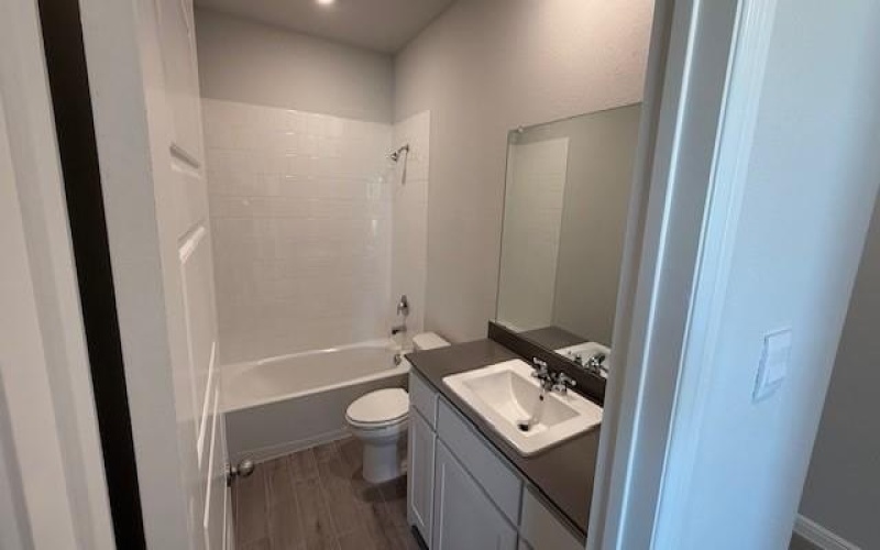 1932 PREAKNESS Drive, Granbury, TX 76049, 4 Habitaciones Habitaciones , ,2 BañosBaños,Residential,En Venta,1932 PREAKNESS Drive,20999999