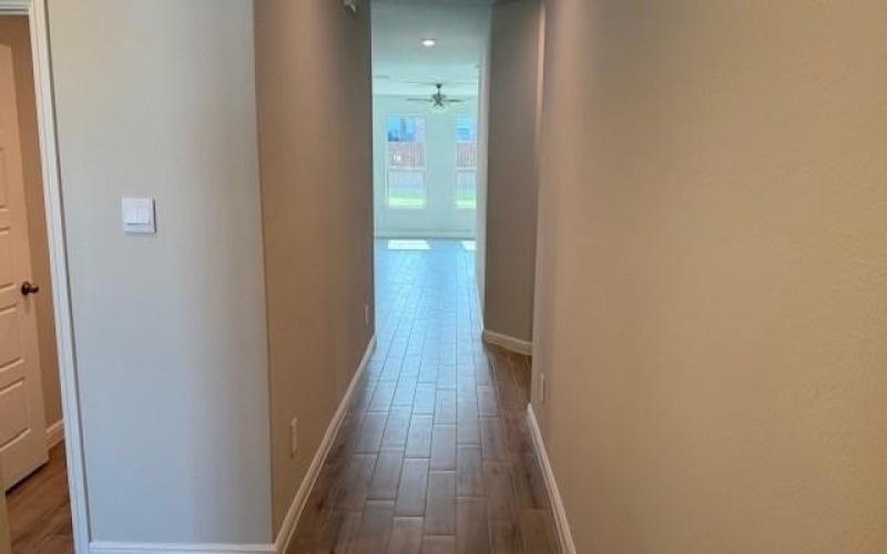 1932 PREAKNESS Drive, Granbury, TX 76049, 4 Habitaciones Habitaciones , ,2 BañosBaños,Residential,En Venta,1932 PREAKNESS Drive,20999999