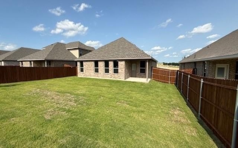 1932 PREAKNESS Drive, Granbury, TX 76049, 4 Habitaciones Habitaciones , ,2 BañosBaños,Residential,En Venta,1932 PREAKNESS Drive,20999999