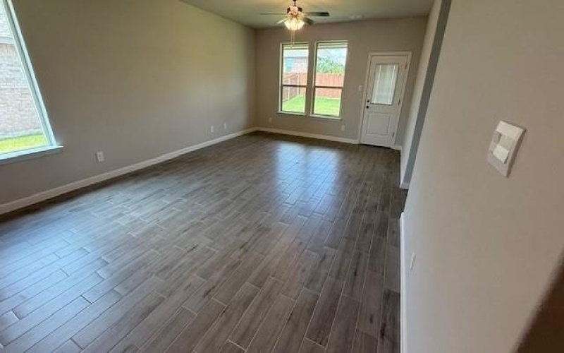 1936 PREAKNESS Drive, Granbury, TX 76049, 4 Bedrooms Bedrooms, ,2 BathroomsBathrooms,Residential,For Sale,1936 PREAKNESS Drive,21000007