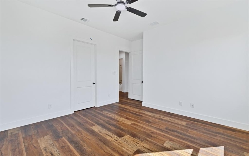 1214 Gannon Lane, DeSoto, TX 75115, 4 Bedrooms Bedrooms, ,3 BathroomsBathrooms,Residential,For Sale,1214 Gannon Lane,0,21000675
