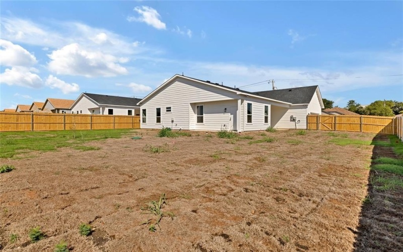 1214 Gannon Lane, DeSoto, TX 75115, 4 Bedrooms Bedrooms, ,3 BathroomsBathrooms,Residential,For Sale,1214 Gannon Lane,0,21000675