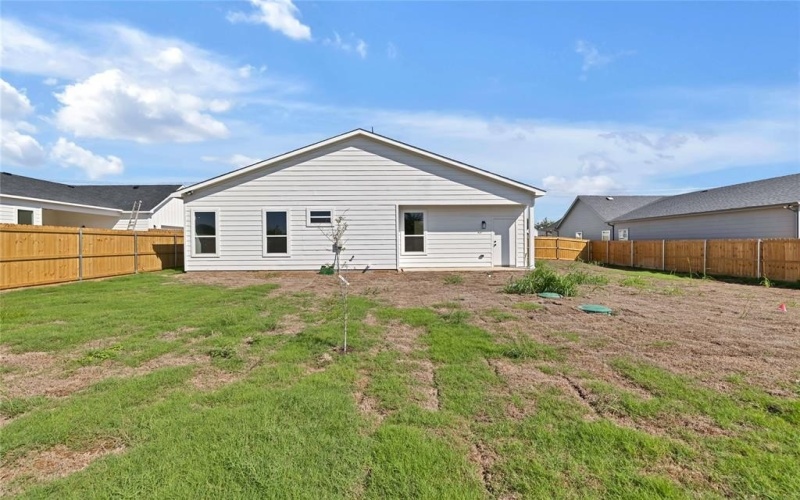 1214 Gannon Lane, DeSoto, TX 75115, 4 Bedrooms Bedrooms, ,3 BathroomsBathrooms,Residential,For Sale,1214 Gannon Lane,0,21000675