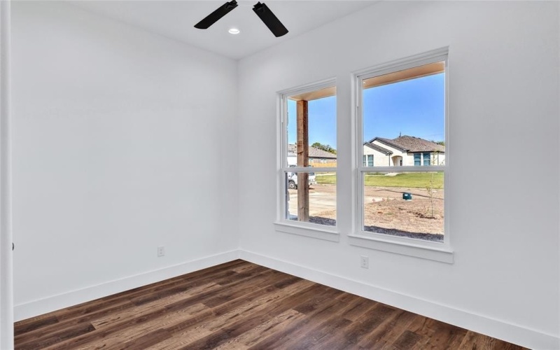 1214 Gannon Lane, DeSoto, TX 75115, 4 Bedrooms Bedrooms, ,3 BathroomsBathrooms,Residential,For Sale,1214 Gannon Lane,0,21000675