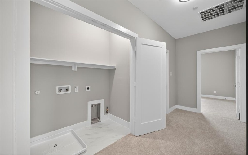 2362 Usman Drive, Irving, TX 75062, 3 Habitaciones Habitaciones , ,3 BañosBaños,Residential,En Venta,2362 Usman Drive,21000986