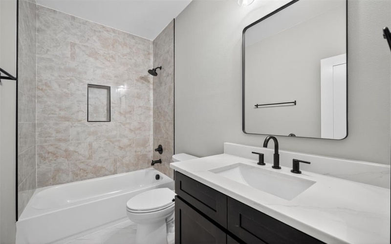 2362 Usman Drive, Irving, TX 75062, 3 Habitaciones Habitaciones , ,3 BañosBaños,Residential,En Venta,2362 Usman Drive,21000986