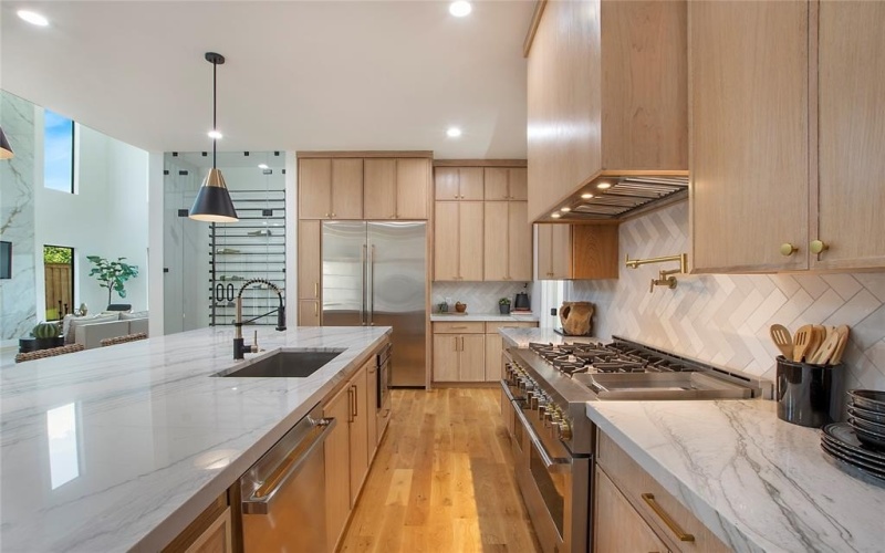 3847 Durango Drive, Dallas, TX 75220, 5 Habitaciones Habitaciones , ,6 BañosBaños,Residential,En Venta,3847 Durango Drive,21001573