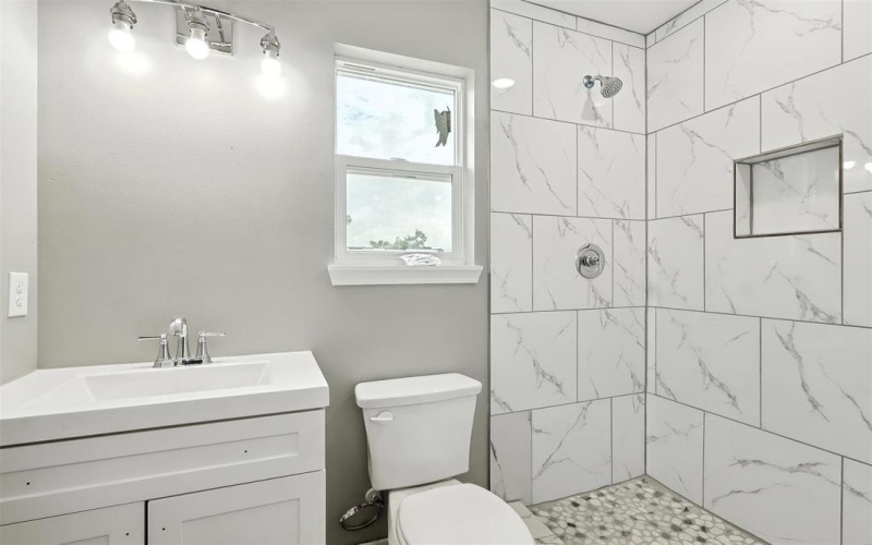 508 Woodlawn Street, Sulphur Springs, TX 75482, 3 Habitaciones Habitaciones , ,2 BañosBaños,Residential,En Venta,508 Woodlawn Street,21002022
