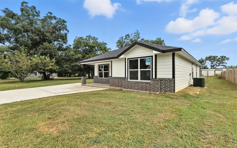 508 Woodlawn Street, Sulphur Springs, TX 75482, 3 Habitaciones Habitaciones , ,2 BañosBaños,Residential,En Venta,508 Woodlawn Street,21002022
