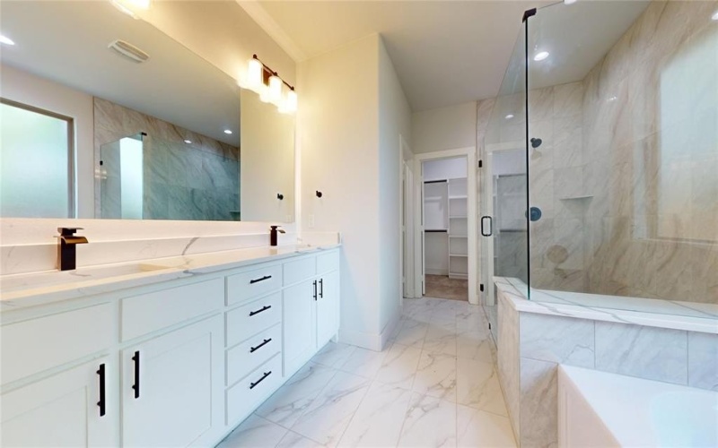 4755 Ramey Avenue, Fort Worth, TX 76105, 4 Bedrooms Bedrooms, ,2 BathroomsBathrooms,Residential,For Sale,4755 Ramey Avenue,21002121