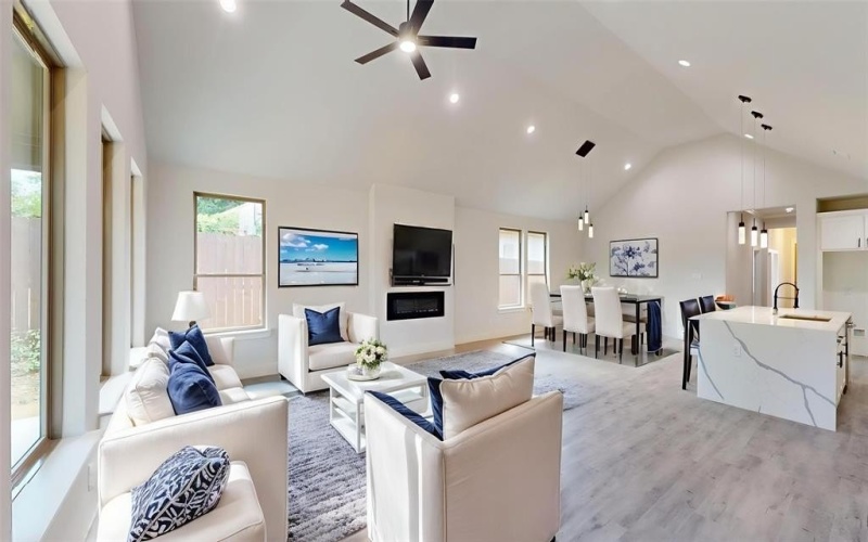 4755 Ramey Avenue, Fort Worth, TX 76105, 4 Bedrooms Bedrooms, ,2 BathroomsBathrooms,Residential,For Sale,4755 Ramey Avenue,21002121