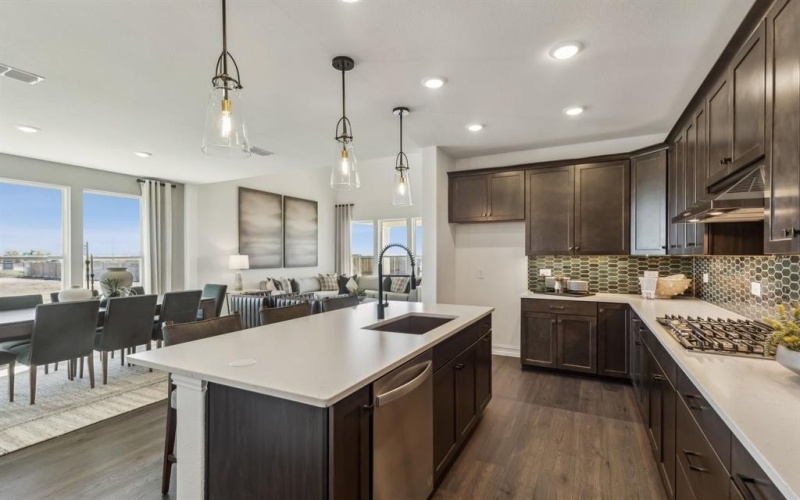 308 Brookhurst Road, Little Elm, TX 76227, 3 Habitaciones Habitaciones , ,2 BañosBaños,Residential,En Venta,308 Brookhurst Road,21002130
