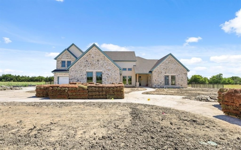 324 Chapel View Court, Heath, TX 75032, 5 Bedrooms Bedrooms, ,5 BathroomsBathrooms,Residential,For Sale,324 Chapel View Court,21002138
