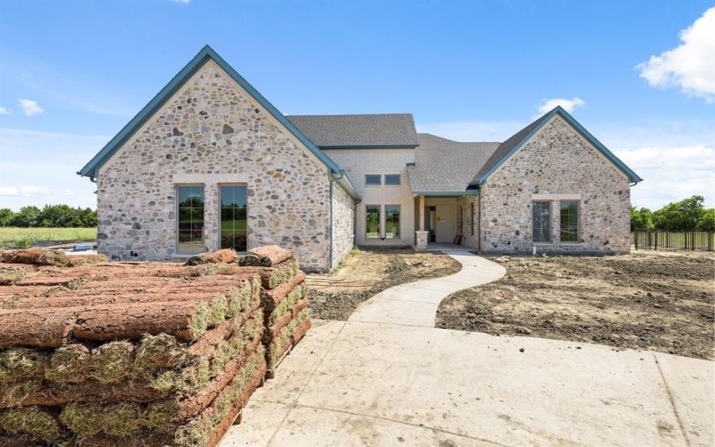 324 Chapel View Court, Heath, TX 75032, 5 Bedrooms Bedrooms, ,5 BathroomsBathrooms,Residential,For Sale,324 Chapel View Court,21002138