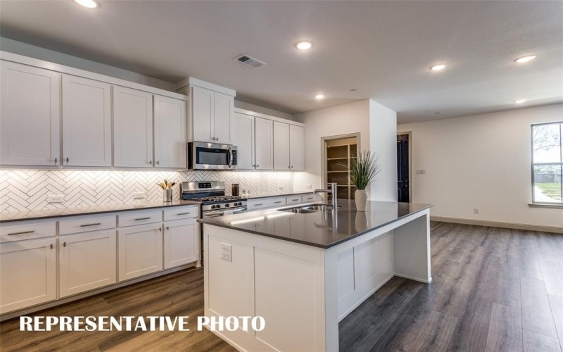 2616 Bluejack Road, McKinney, TX 75071, 3 Bedrooms Bedrooms, ,2 BathroomsBathrooms,Residential,For Sale,2616 Bluejack Road,21002139