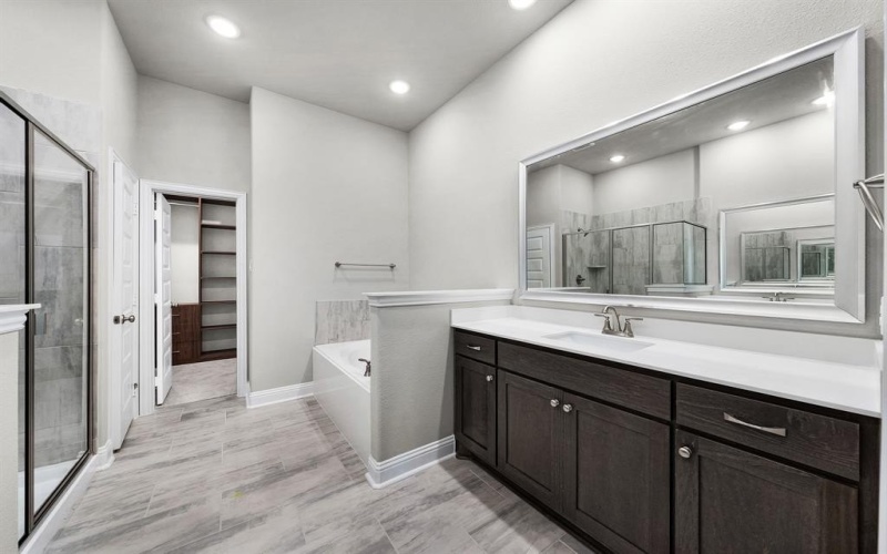 339 Success, McLendon Chisholm, TX 75032, 5 Habitaciones Habitaciones , ,5 BañosBaños,Residential,En Venta,339 Success,0,21002147