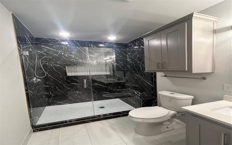 2110 Ridgewood Drive, Bridgeport, TX 76426, 3 Bedrooms Bedrooms, ,2 BathroomsBathrooms,Residential,For Sale,2110 Ridgewood Drive,21002185
