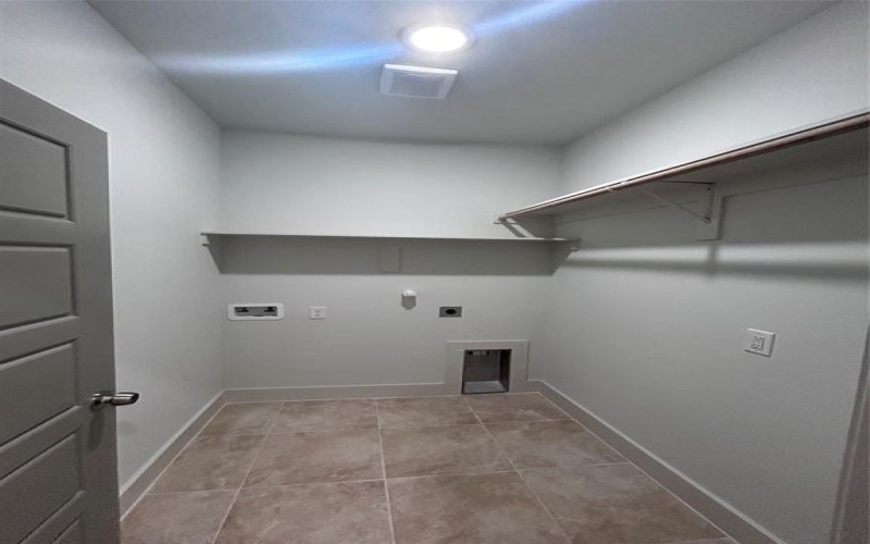 2110 Ridgewood Drive, Bridgeport, TX 76426, 3 Bedrooms Bedrooms, ,2 BathroomsBathrooms,Residential,For Sale,2110 Ridgewood Drive,21002185