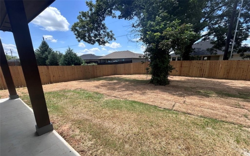 2110 Ridgewood Drive, Bridgeport, TX 76426, 3 Bedrooms Bedrooms, ,2 BathroomsBathrooms,Residential,For Sale,2110 Ridgewood Drive,21002185