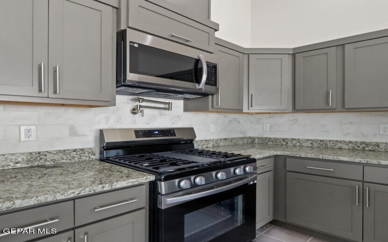 51073 Purple Mat Avenue, El Paso, TX 79934, 4 Habitaciones Habitaciones , ,1 BañoBaños,Residential,En Venta,51073 Purple Mat Avenue,899501