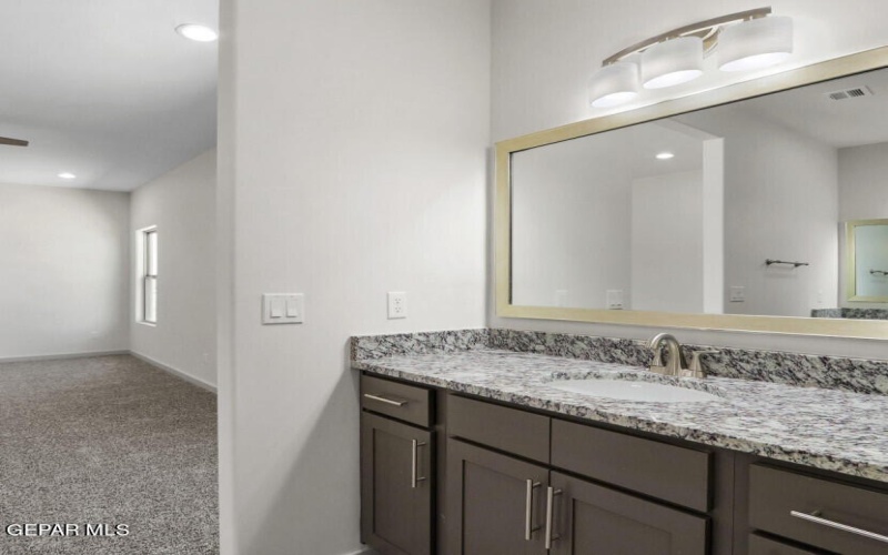 51073 Purple Mat Avenue, El Paso, TX 79934, 4 Habitaciones Habitaciones , ,1 BañoBaños,Residential,En Venta,51073 Purple Mat Avenue,899501