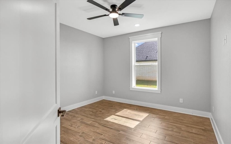15564 County Road 434, Lindale, TX 75771, 4 Bedrooms Bedrooms, ,2 BathroomsBathrooms,Residential,For Sale,15564 County Road 434,21002240