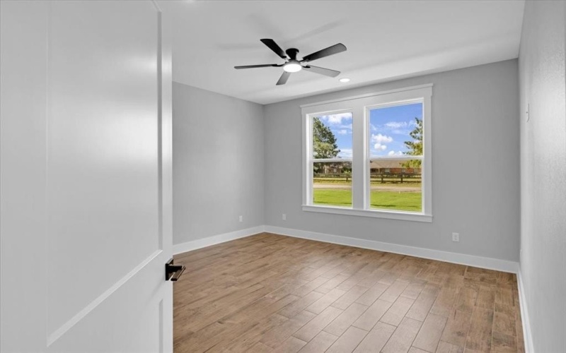 15564 County Road 434, Lindale, TX 75771, 4 Bedrooms Bedrooms, ,2 BathroomsBathrooms,Residential,For Sale,15564 County Road 434,21002240