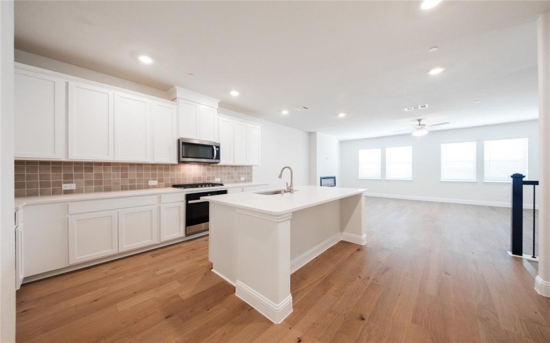 7929 Sunset Boulevard, Rowlett, TX 75088, 3 Habitaciones Habitaciones , ,3 BañosBaños,Residential,En Venta,7929 Sunset Boulevard,21002256