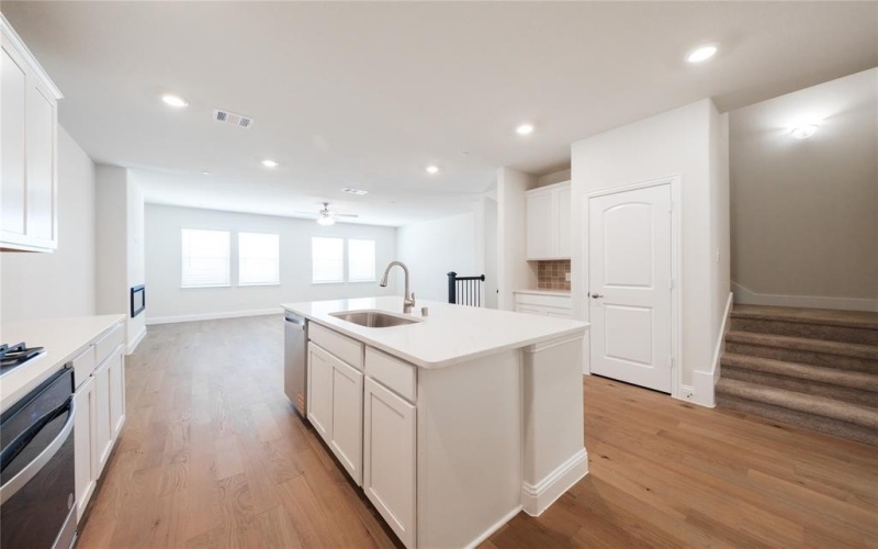 7929 Sunset Boulevard, Rowlett, TX 75088, 3 Habitaciones Habitaciones , ,3 BañosBaños,Residential,En Venta,7929 Sunset Boulevard,21002256