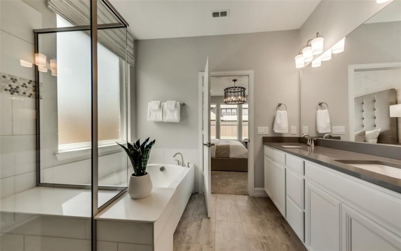 11225 Boyne Avenue, Fort Worth, TX 76052, 3 Bedrooms Bedrooms, ,2 BathroomsBathrooms,Residential,For Sale,11225 Boyne Avenue,21002258