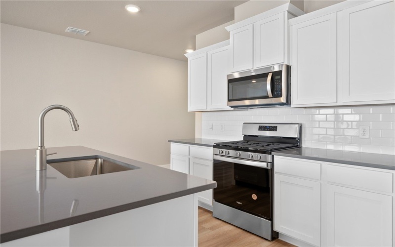 1018 St Croix Drive, Rockport, TX 78382, 4 Habitaciones Habitaciones , ,2 BañosBaños,Residential,En Venta,1018 St Croix Drive,461801