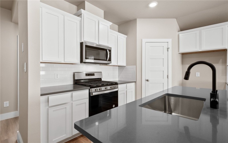 1009 St Croix Drive, Rockport, TX 78382, 4 Habitaciones Habitaciones , ,2 BañosBaños,Residential,En Venta,1009 St Croix Drive,462125