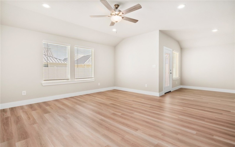 1013 Las Palmas Drive, Rockport, TX 78382, 4 Habitaciones Habitaciones , ,2 BañosBaños,Residential,En Venta,1013 Las Palmas Drive,462128