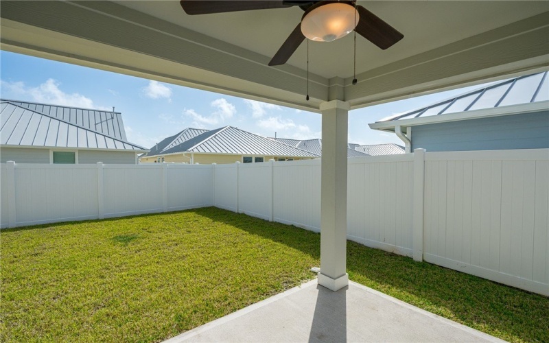 1013 Las Palmas Drive, Rockport, TX 78382, 4 Habitaciones Habitaciones , ,2 BañosBaños,Residential,En Venta,1013 Las Palmas Drive,462128