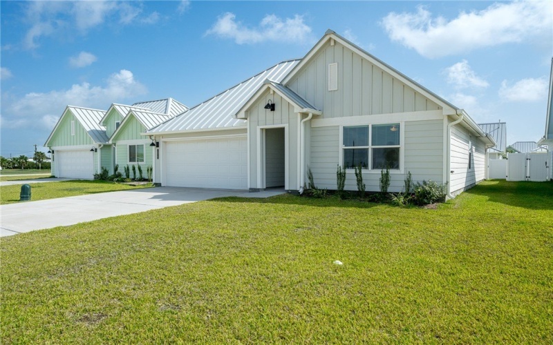 1013 Las Palmas Drive, Rockport, TX 78382, 4 Habitaciones Habitaciones , ,2 BañosBaños,Residential,En Venta,1013 Las Palmas Drive,462128