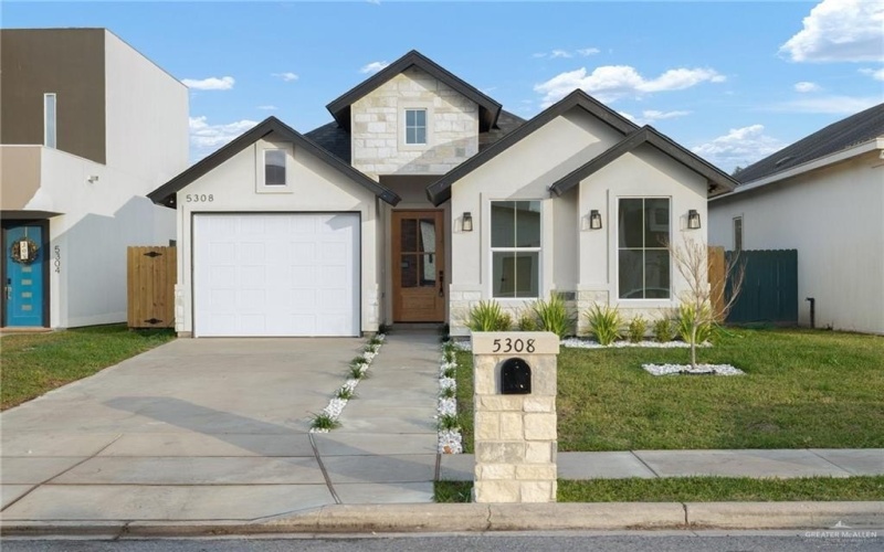 5308 Shalom Drive, Edinburg, TX 78539, 3 Habitaciones Habitaciones , ,2 BañosBaños,Residential,En Venta,5308 Shalom Drive,476150