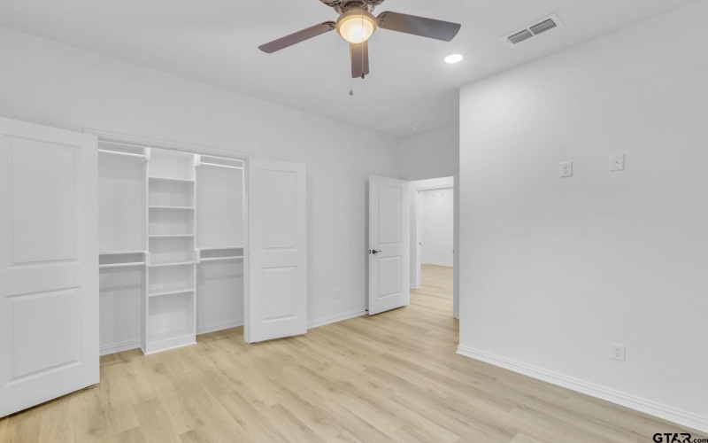 602 N Bois D Arc, Tyler, TX 75702, 3 Habitaciones Habitaciones , ,2 BañosBaños,Residential,En Venta,602 N Bois D Arc,25010869