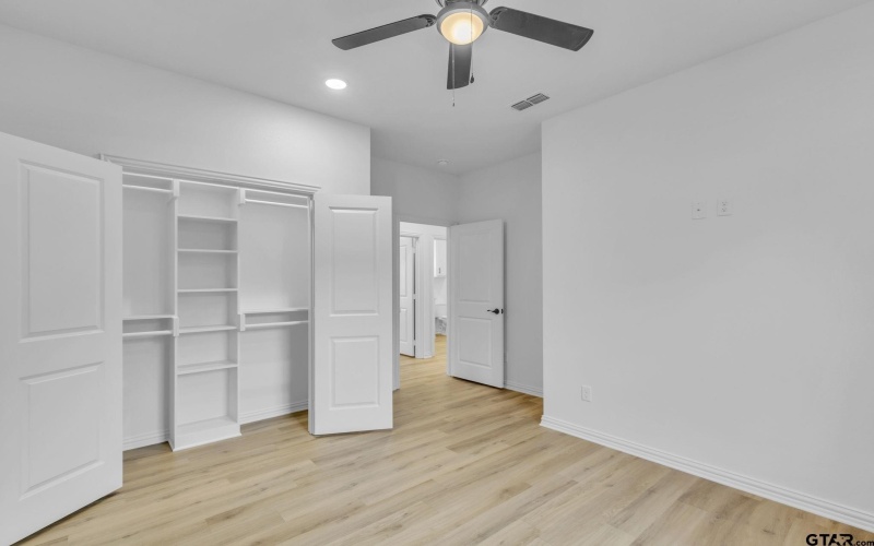 602 N Bois D Arc, Tyler, TX 75702, 3 Habitaciones Habitaciones , ,2 BañosBaños,Residential,En Venta,602 N Bois D Arc,25010869