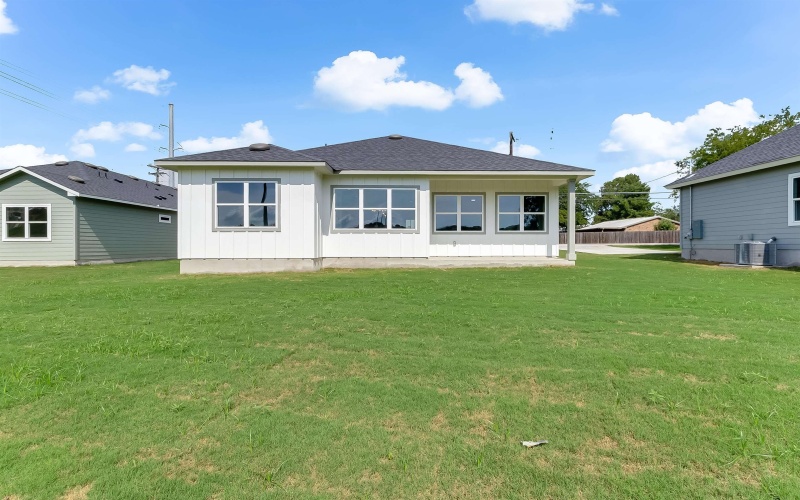 1255 Pecan Valley Drive, Marble Falls, TX 78654, 3 Habitaciones Habitaciones , ,2 BañosBaños,Residential,En Venta,1255 Pecan Valley Drive,174295