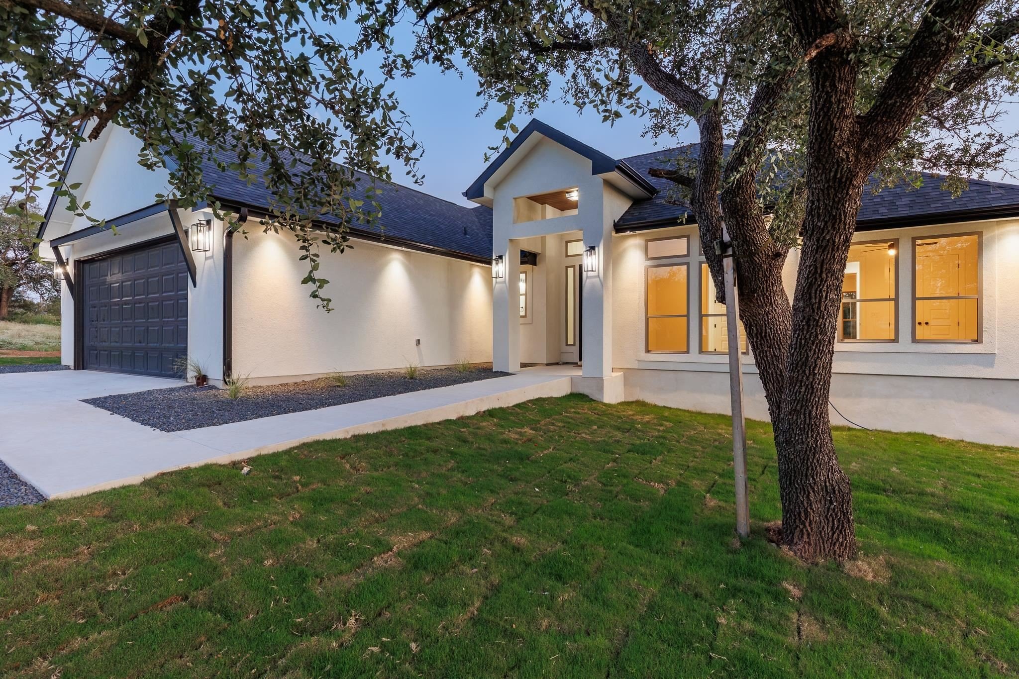 137 W Granitecastle Drive, Granite Shoals, TX 78654-0000, 3 Bedrooms Bedrooms, ,2 BathroomsBathrooms,Residential,For Sale,137 W Granitecastle Drive,174314
