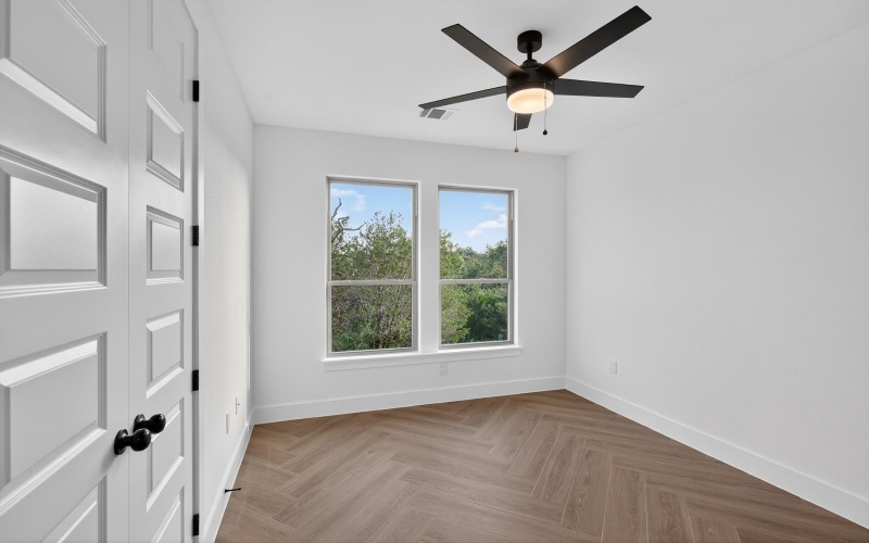 137 W Granitecastle Drive, Granite Shoals, TX 78654-0000, 3 Habitaciones Habitaciones , ,2 BañosBaños,Residential,En Venta,137 W Granitecastle Drive,0,174314