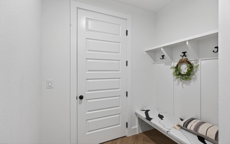 137 W Granitecastle Drive, Granite Shoals, TX 78654-0000, 3 Habitaciones Habitaciones , ,2 BañosBaños,Residential,En Venta,137 W Granitecastle Drive,0,174314
