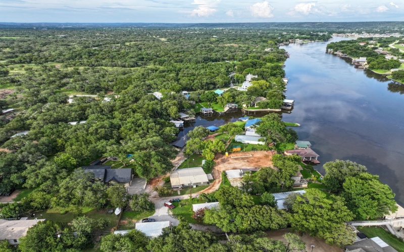 2001 Granite Cove, Kingsland, TX 78639, 5 Bedrooms Bedrooms, ,3 BathroomsBathrooms,Residential,For Sale,2001 Granite Cove,174315