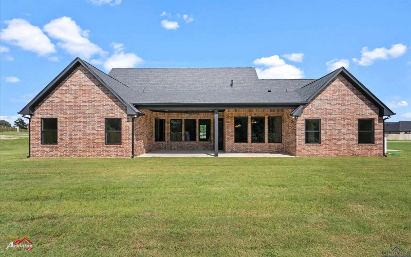 190 Brooks Dr, Gladewater, TX 75647, 5 Habitaciones Habitaciones , ,3 BañosBaños,Residential,En Venta,190 Brooks Dr,20254971