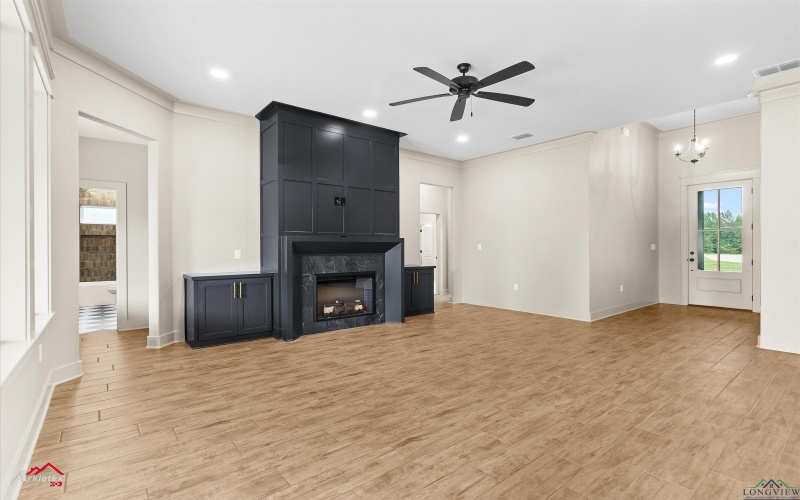 190 Brooks Dr, Gladewater, TX 75647, 5 Habitaciones Habitaciones , ,3 BañosBaños,Residential,En Venta,190 Brooks Dr,20254971